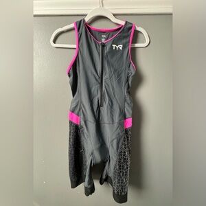 TYR triathlon suit, size L